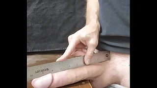 Mensuration big white cock